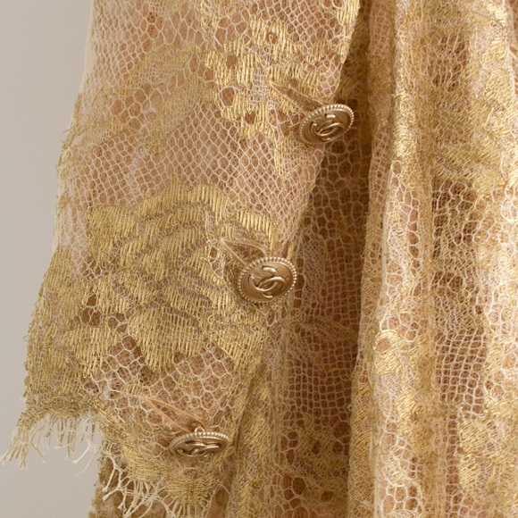Chanel F/W 2020 Metiers D'Art Shimmery Gold Beige Lace Top Skirt 20A Suit - Picture 11 of 17